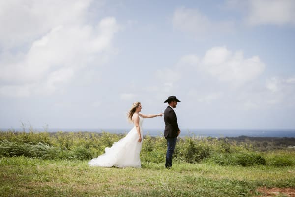 Hawaii wedding photography at Pohaku Nui Ranch by Visionari