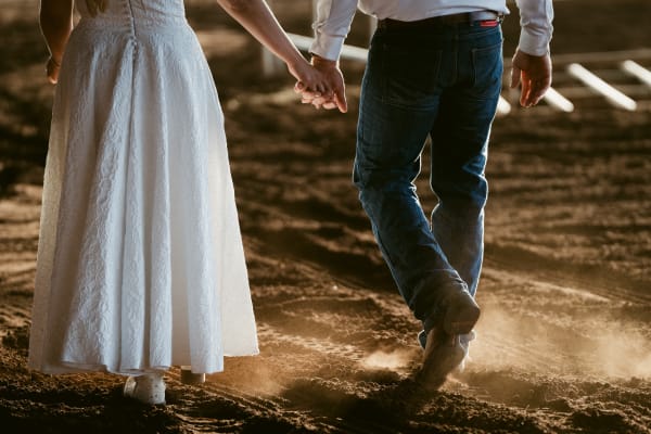 Hawaii wedding photography at Pohaku Nui Ranch by Visionari
