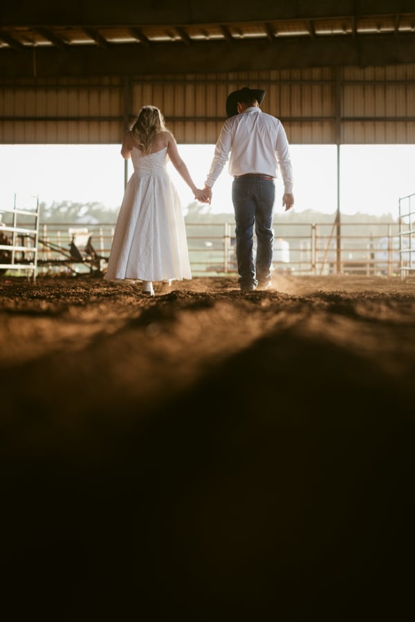 Hawaii wedding photography at Pohaku Nui Ranch by Visionari
