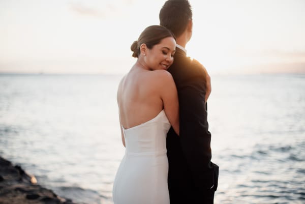 Hawaii wedding photography at The Kahala Hotel by Visionari