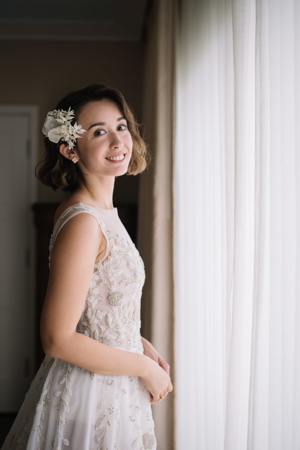 Hawaii wedding photography at The Kahala Hotel by Visionari