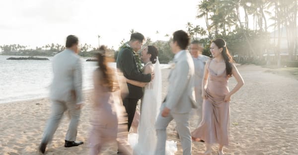 Hawaii wedding photography at The Kahala Hotel by Visionari