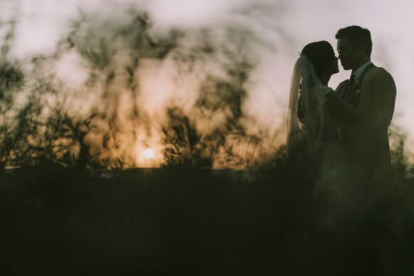 Hawaii wedding photography at Aulani by Visionari