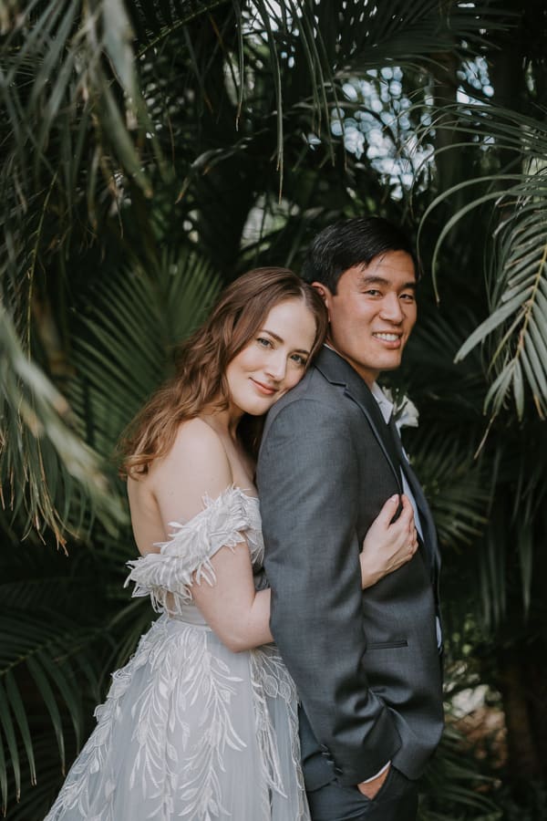 Hawaii wedding photography at Aulani by Visionari