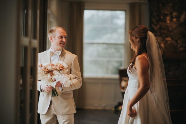 Hawaii wedding photography at Dillingham Ranch by Visionari
