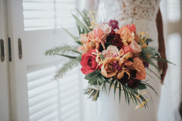 Hawaii wedding photography at Four Seasons Resort Oahu by Visionari