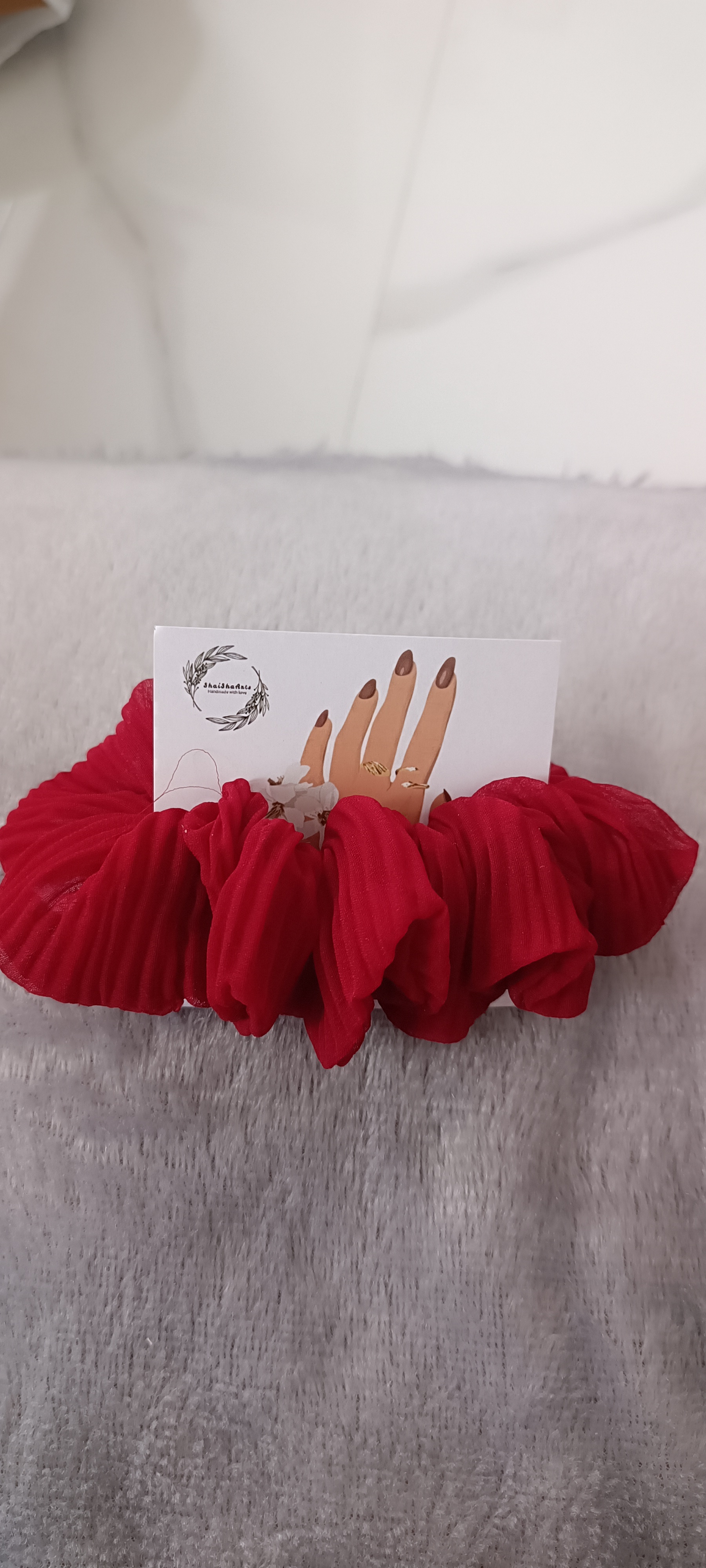 Big scrunchies 