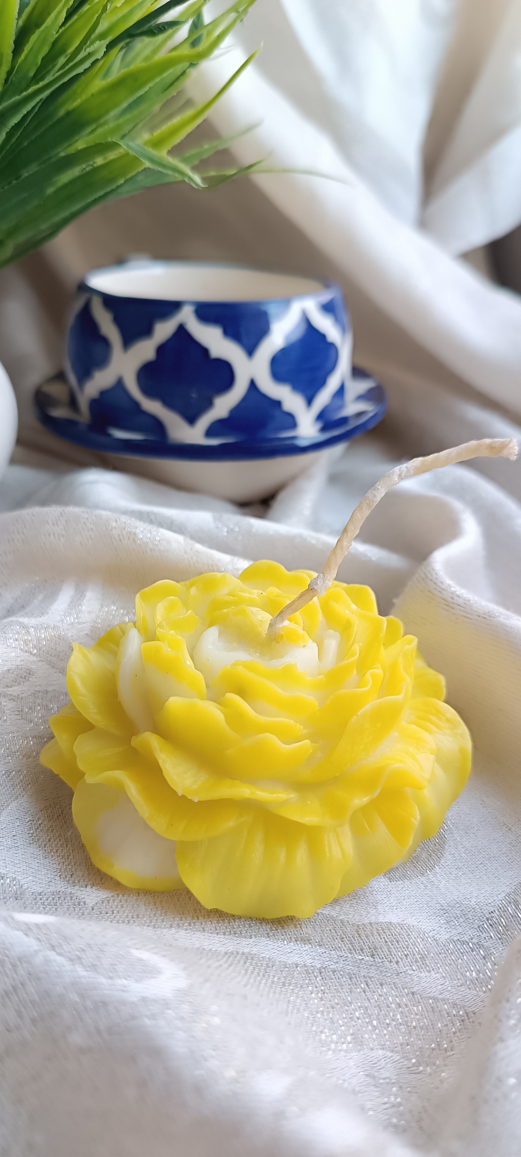Peony scented candle