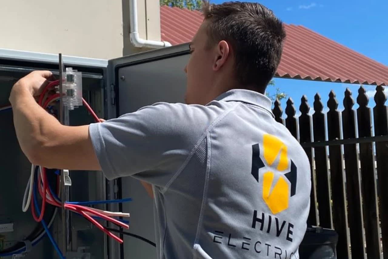 communications-technician-canberra Commercial-Switchboards-Upgrades-Canberra