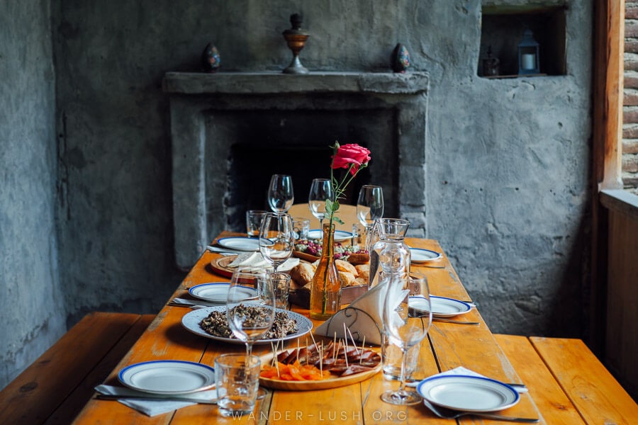 Traditional Supra Feast at Akido