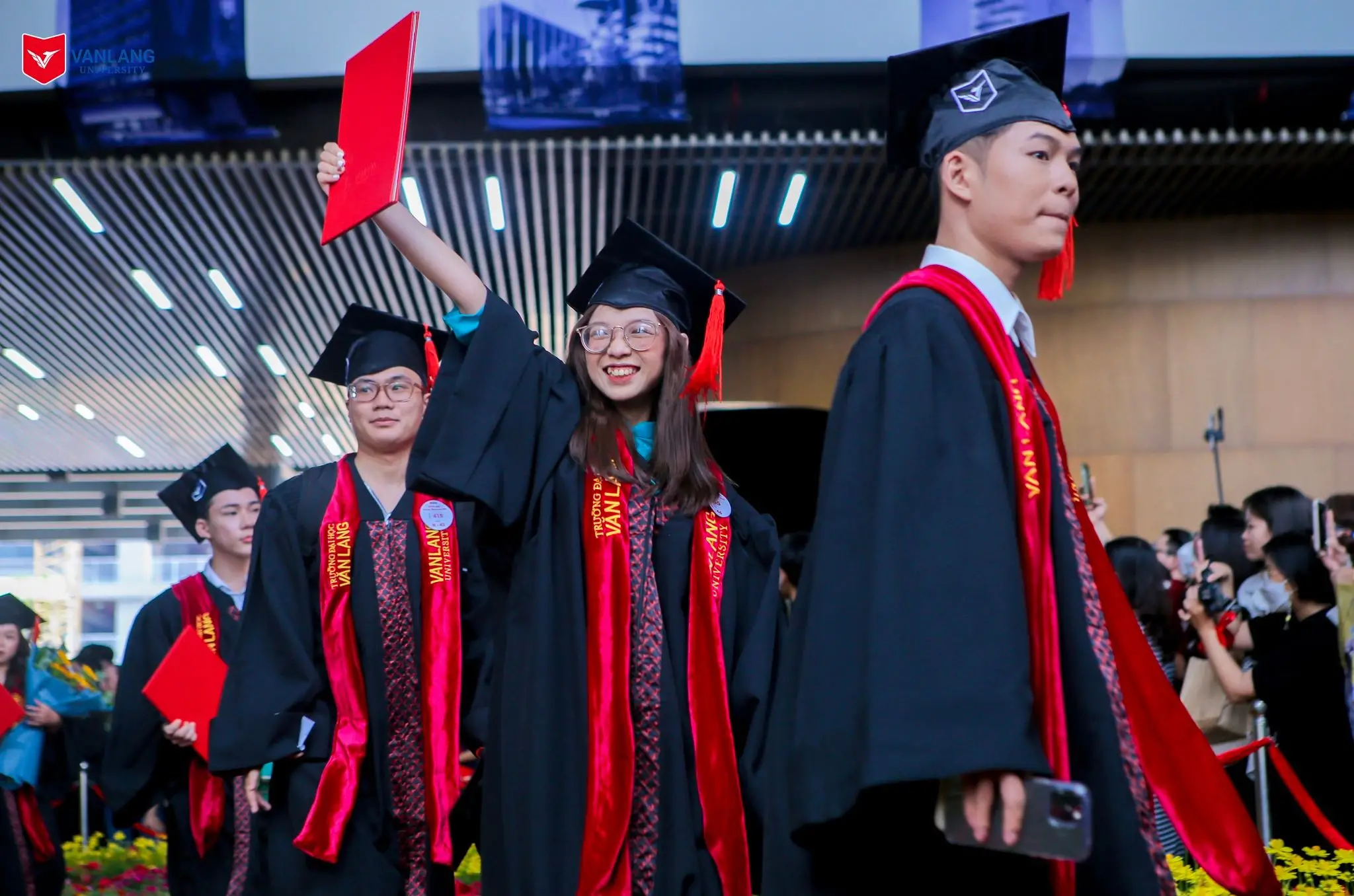 Làm Bằng Tốt Nghiệp Đại Học Uy Tín, Bảo Mật Và Chuyên Nghiệp