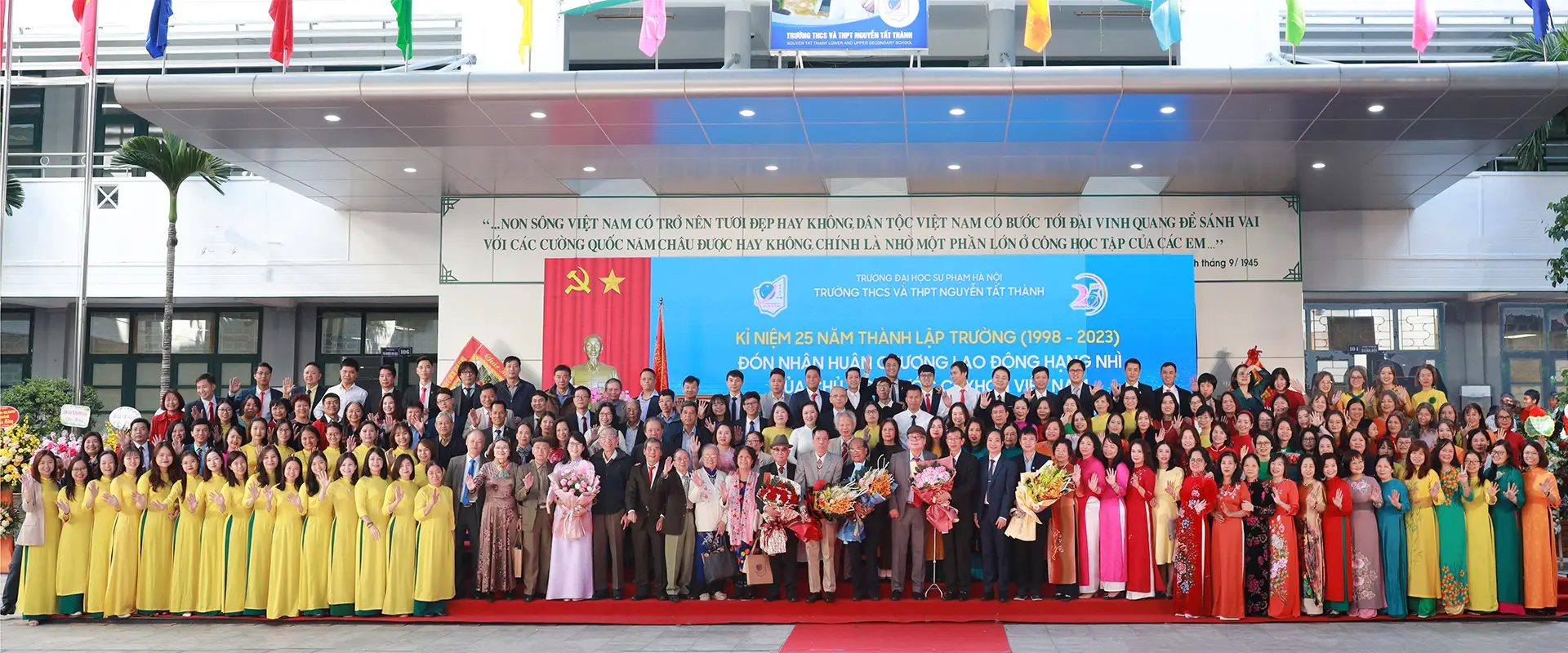 Có Nên Học Y Khoa Nguyễn Tất Thành Không?