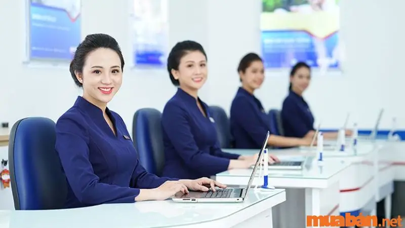 Con gái nên học nghề gì? Hướng dẫn chọn nghề phù hợp