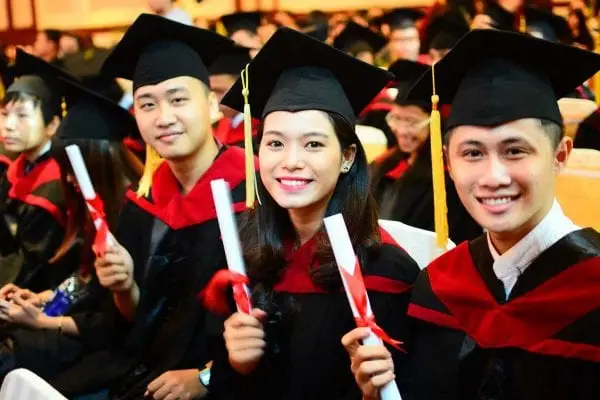 Mua bằng cao đẳng có sao không