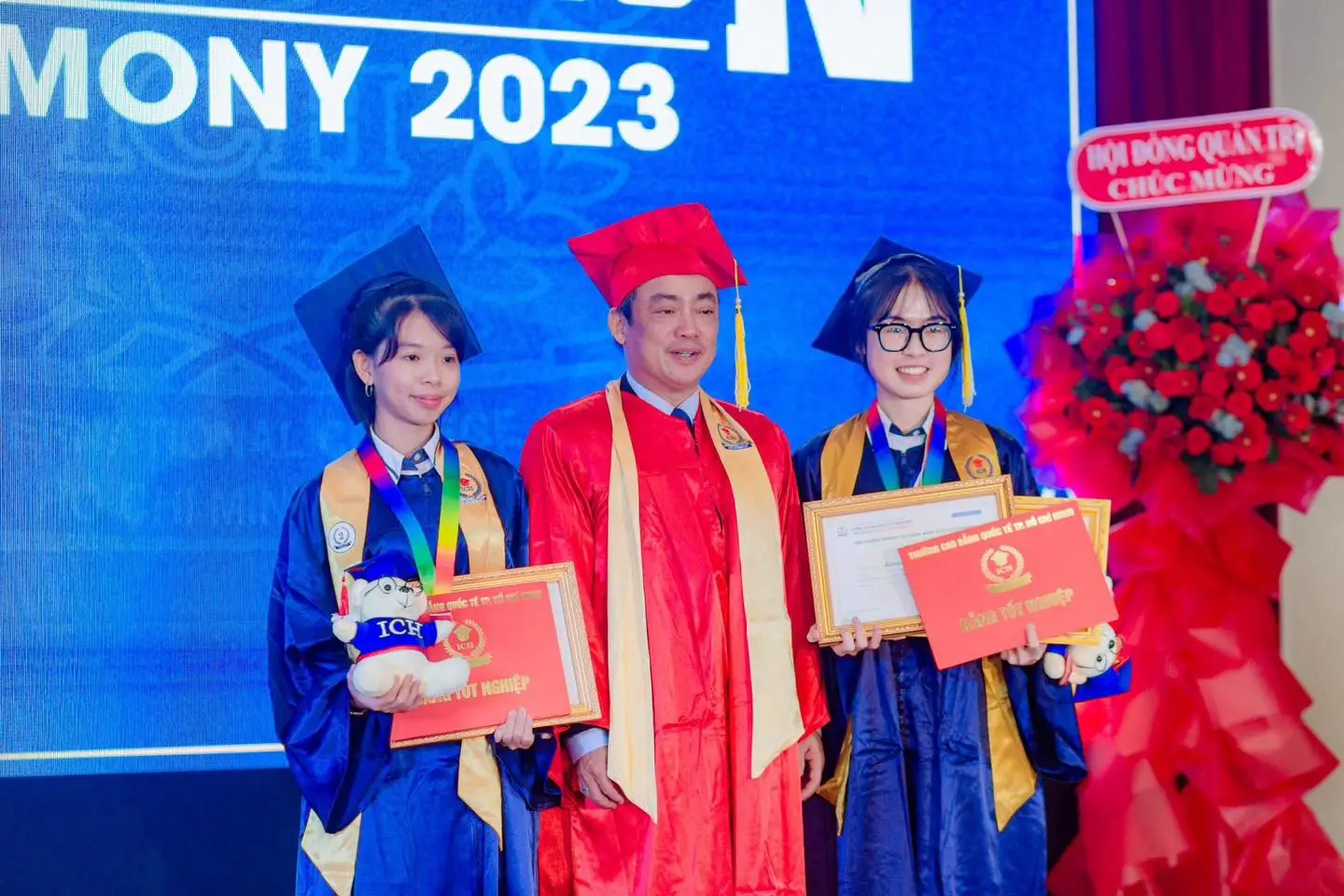 Bằng Tốt Nghiệp Trung Cấp Chuyên Nghiệp - Cơ hội và Giá trị