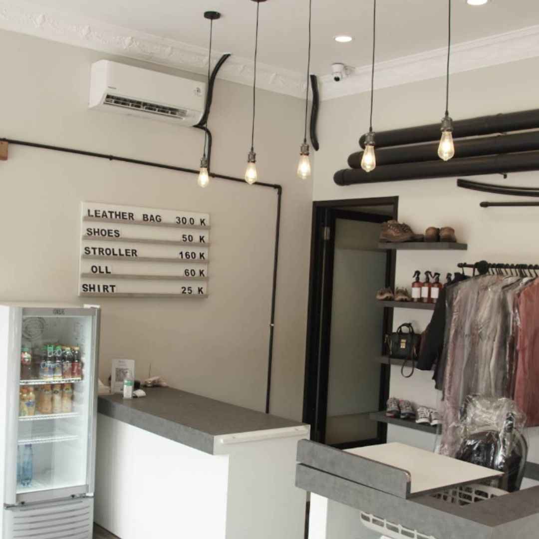 Interior La Petite Laundry 4