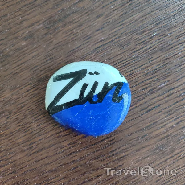 Painted painting stone by artist 007 showing sayings. I love zürich