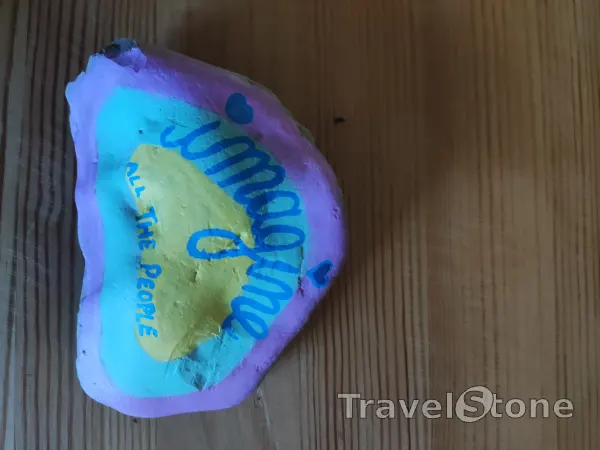 Painted painting stone by artist nad_doodles showing sayings. Imagine Pastell