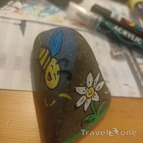Painted painting stone by artist comfortinstones showing animals. Bee happy