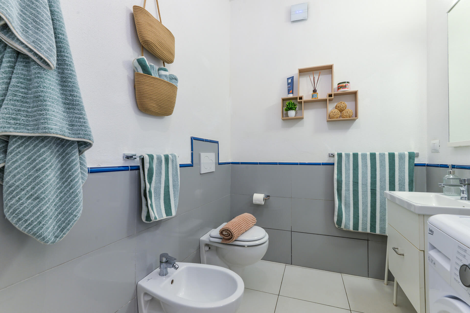 Apartment Lola - Bathroom - Casa Costanza