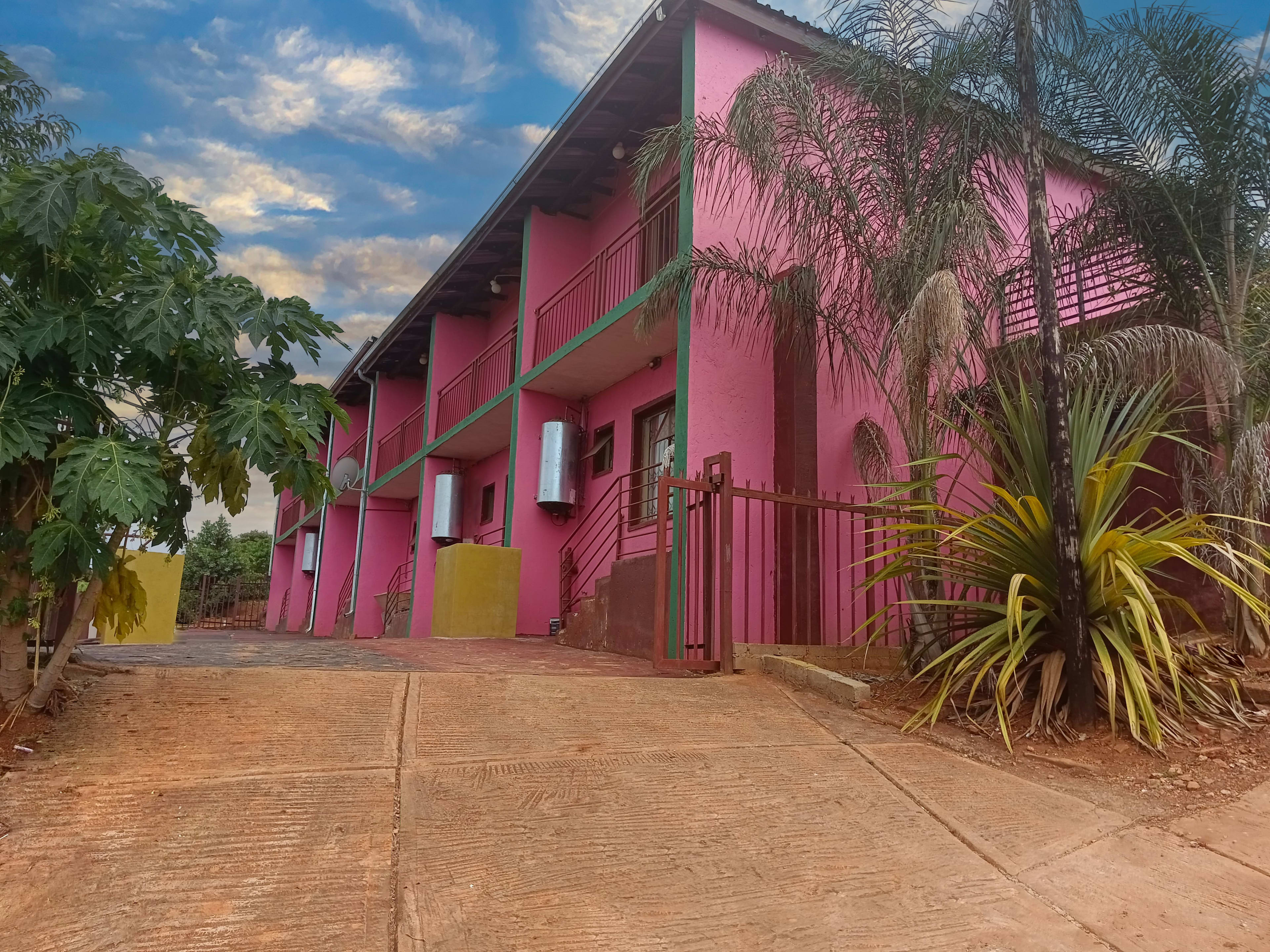 Pink House Accommodation