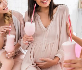 2106_aperitif-femme-enceinte