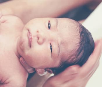 Quelle baignoire choisir pour bébé ? : Femme Actuelle Le MAG