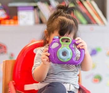 5 jouets recommandés pour les bébés de 0-6 mois et 6-12 mois