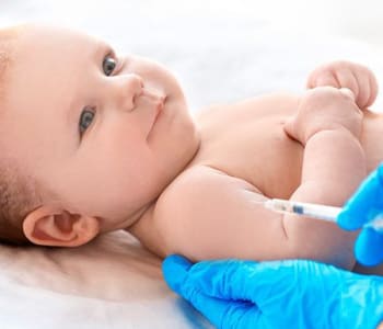 vaccin coronavirus bébé enfant vaccination