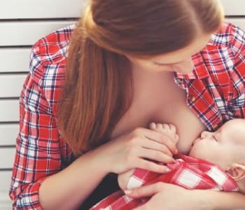 Les vertus magiques du lait maternel
