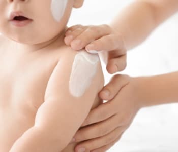 Prendre soin de sa peau de bébé