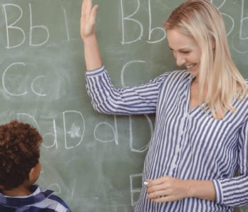 Faire un cadeau à la maîtresse : c'est obligatoire ?