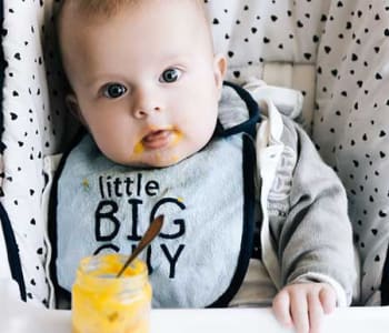 Diversification alimentaire : astuces pour parents débordés qui veulent bien faire 