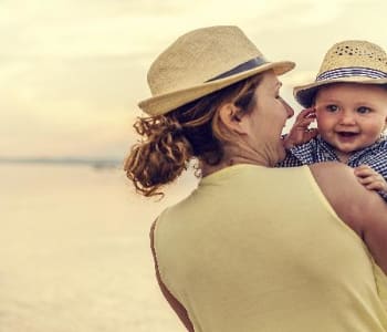 Bébé au soleil