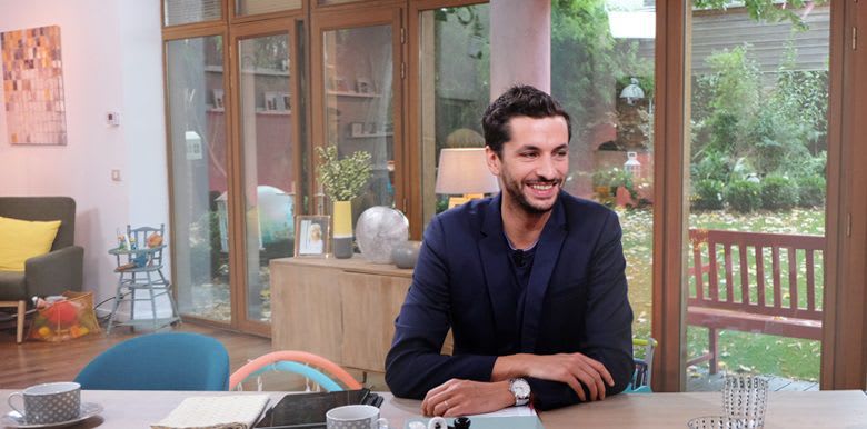 1582_Visuel-benjamin_muller-papa-est-dans-la-place