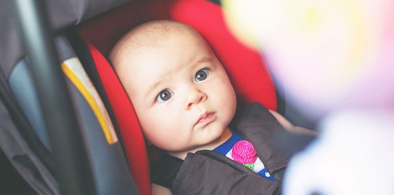 1694_en-voiture-avec-bebe