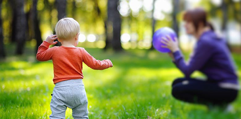 1179_assistante-maternelle