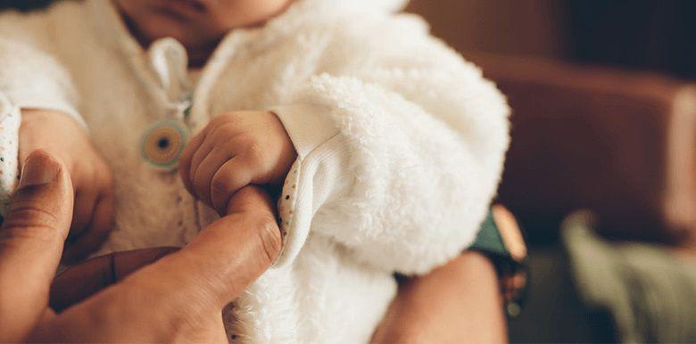 1606_pourquoi-il-ne-s-occupe-pas-beaucoup-du-bebe