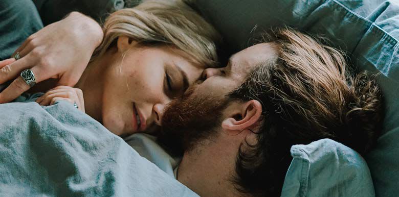 Jeunes parents : 10 conseils pour préserver votre sommeil