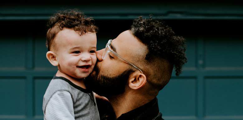 Papa poule, 10 signes qui ne trompent pas !