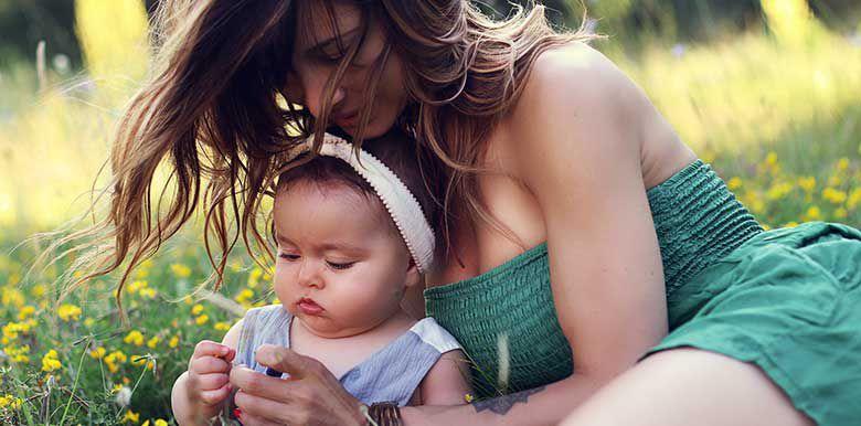 Devenir mère sans porter son enfant