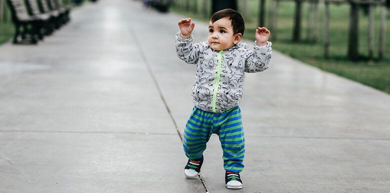 L'apprentissage de la marche : en route vers de nouveaux horizons !