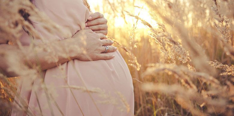 Enceinte : astuces pour gérer la canicule 