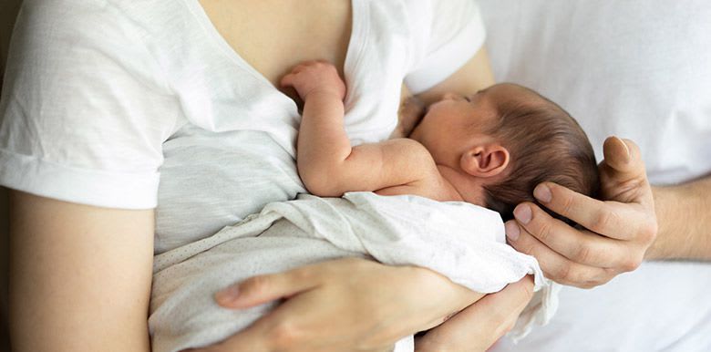 50 idées de prénoms composés pour bébé fille et garçon