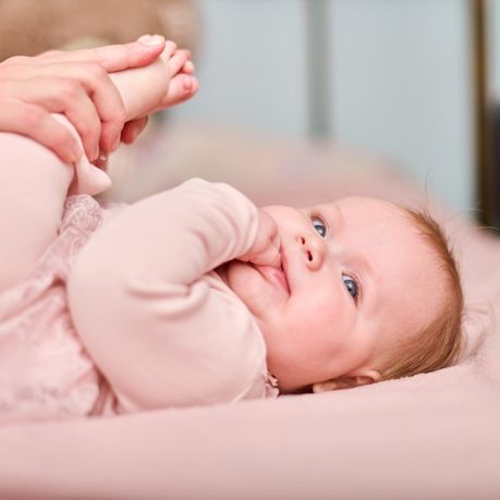 bebe allonge habille en rose