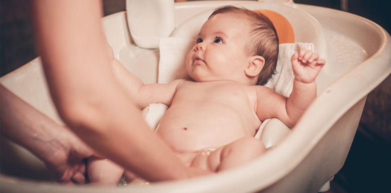 10 règles d'hygiène à respecter à l'heure de la toilette de bébé