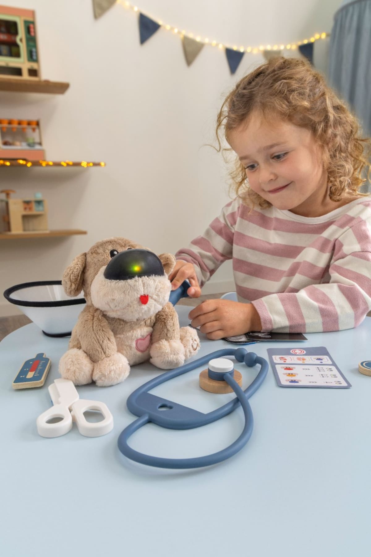 Jouets d'imitation avec peluches et accessoires de docteur