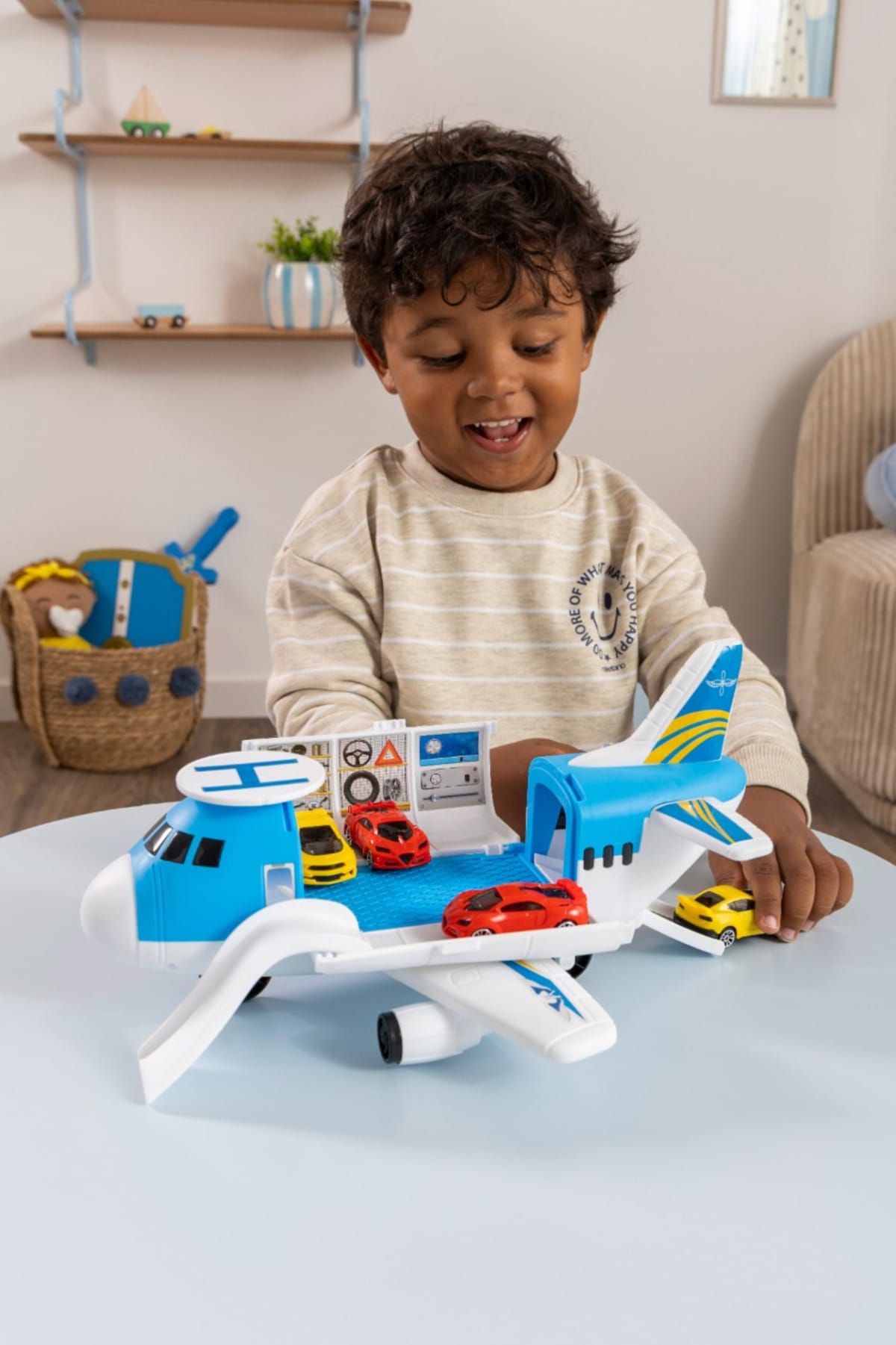 Jeux de petites voitures pour imaginer des aventures