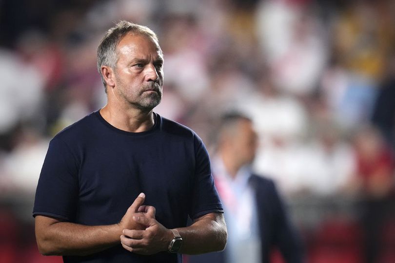 La Liga 2024/2025: Pelatih Barcelona, Hansi Flick, dalam laga melawan Rayo Vallecano di pekan ke-3 Info Main Bola Joan Laporta: Barcelona Beruntung Memiliki Hansi Flick