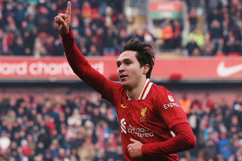 Selebrasi Federico Chiesa usai membobol gawang Accrington Stanley, Sabtu (11/1/2025) info main bola Federico Chiesa Diprediksi Starter Lawan Chelsea, Demi Medali Juara Premier League